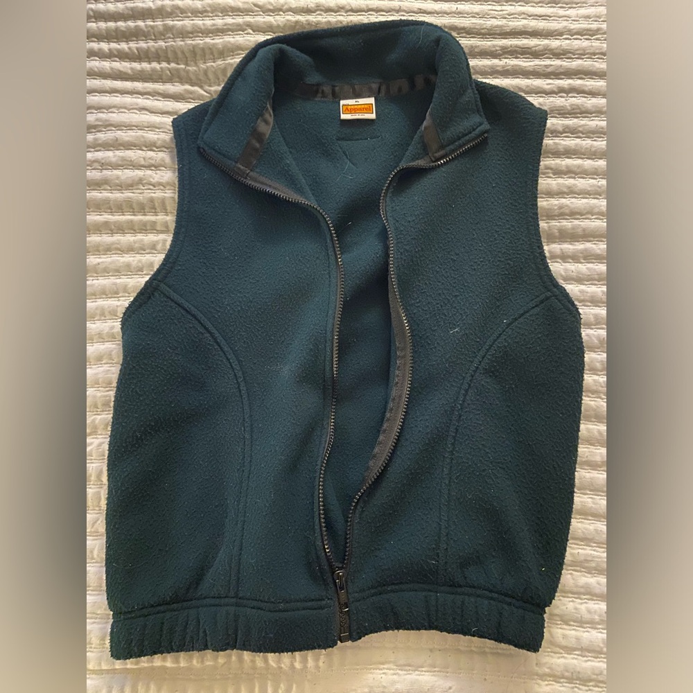 Youth XL Green Fleece Vest